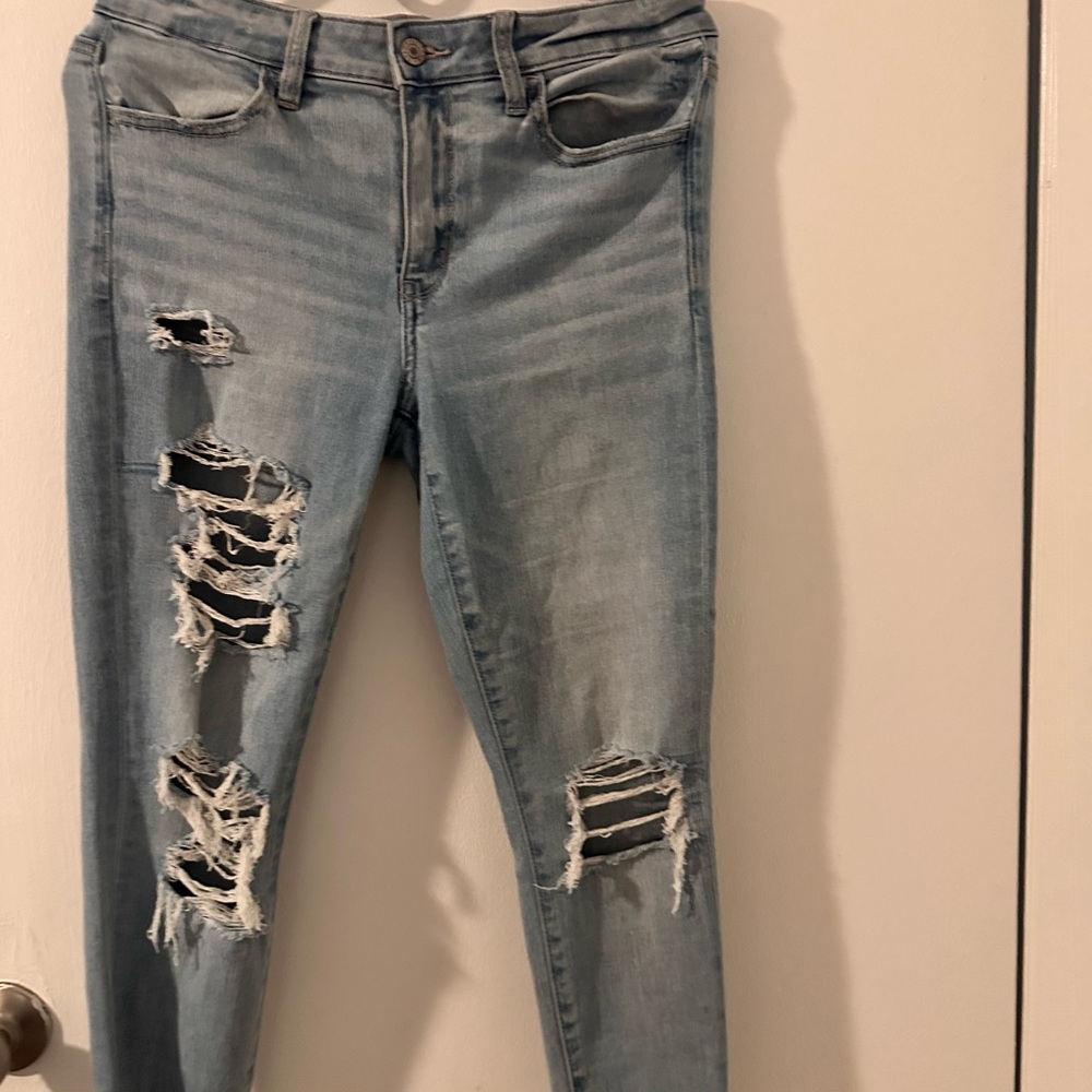 American Eagle Outfitters Light Blue Skinny Jeans